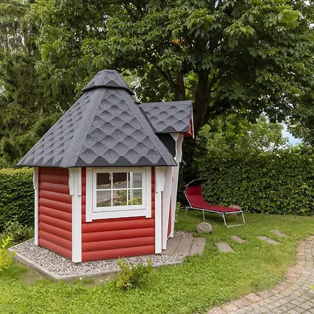 Semesterbostad Modernes Mit Sauna In Wiek Am *