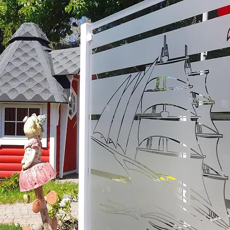 Modernes Mit Sauna In Wiek Am